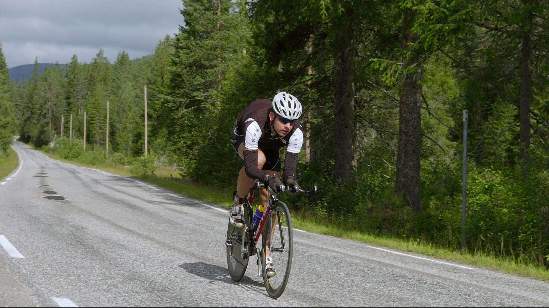 世界羽联排名更新，国羽男双重回世界前三，国际羽联世界羽联