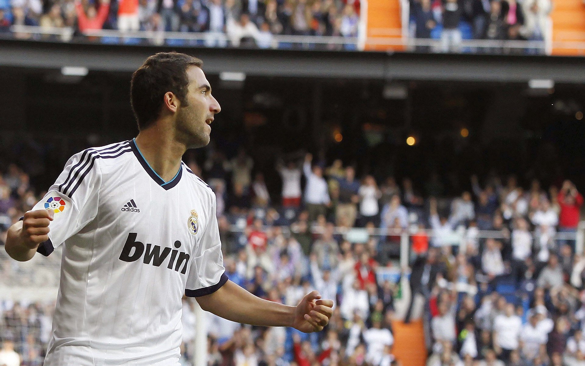 国米客场战平都灵在意甲继续保持前四，意甲-国米4-2逆转都灵